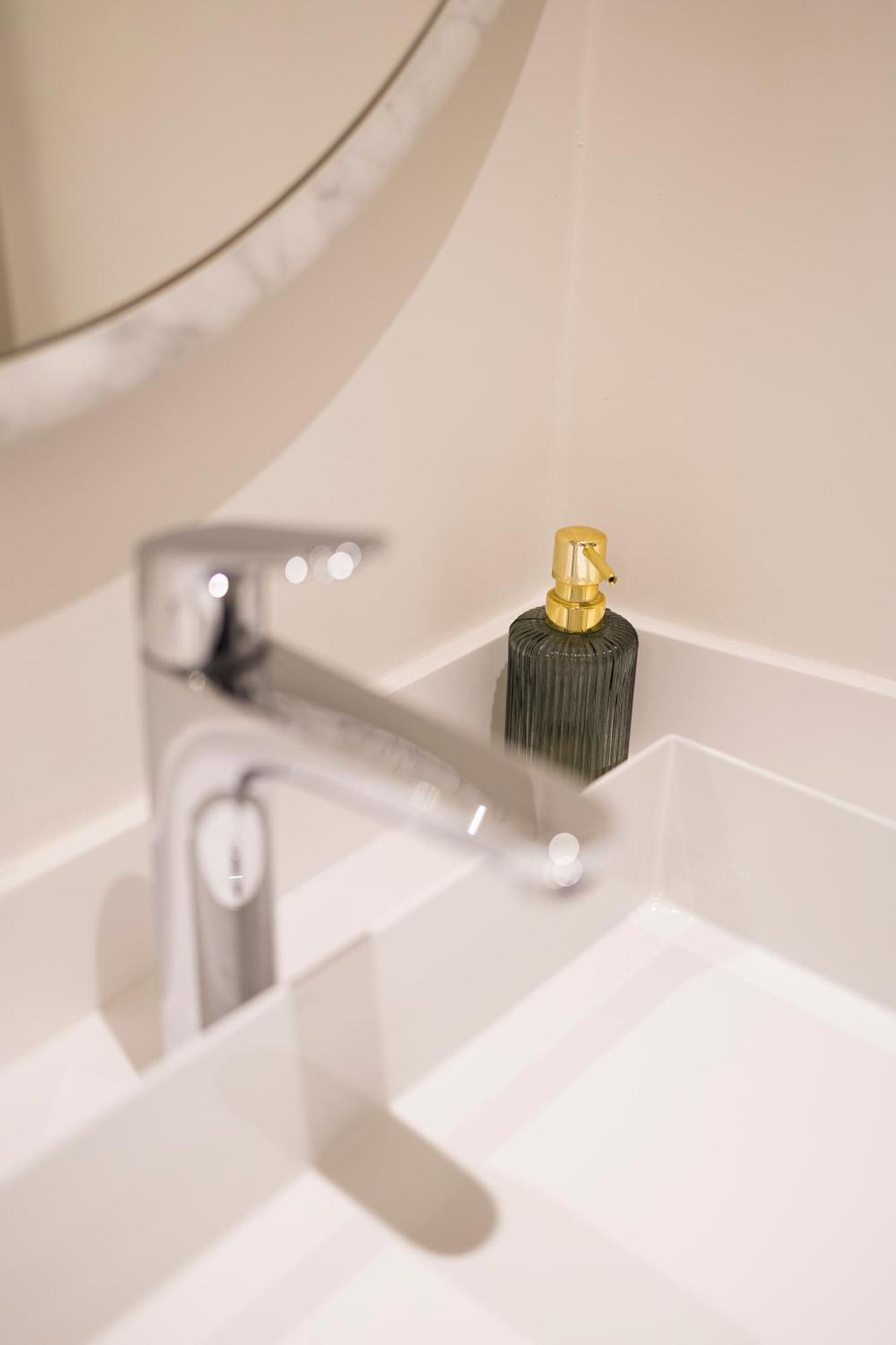 Appartement Dans L'Hypercentre ブリュッセル エクステリア 写真